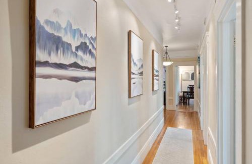 Inner Richmond Apartment | Cozy 2br Retreat With Parking & Laundry