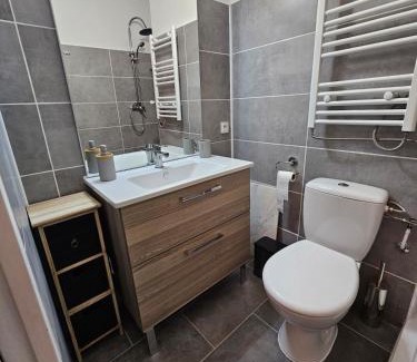 Mandelieu-La-Napoule Apartment | Cozy 2P studio avec jardin privé