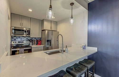 Horseshoe Bay House | Cozy 3 BDR Condo in Horseshoe Bay, Near Marina!