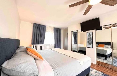Streamwood House | Cozy 3 bdr Retreat in a Prime location