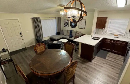 Northwest Orlando House | Cozy 3 bedroom/2 bathroom house in amazing Orlando!