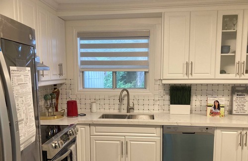 Georgetown House | Cozy 3 Bedroom, Bath and Kitchen in Georgetown ON CA