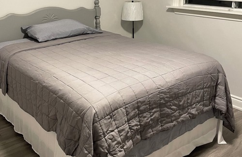 Georgetown House | Cozy 3 Bedroom, Bath and Kitchen in Georgetown ON CA