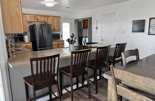 Breckenridge Cabin | Cozy 3-bedroom beach front cabin quiet, cozy, getaway.