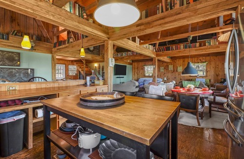 Denison Cabin | Cozy 3 bedroom cabin on private land look at beautiful trees , Storms and Cows!