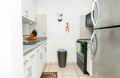 Rio Grande Condo | Cozy 3 bedroom condo WiFi, AC in Río Grande pool minutes to beaches,Rain Forest