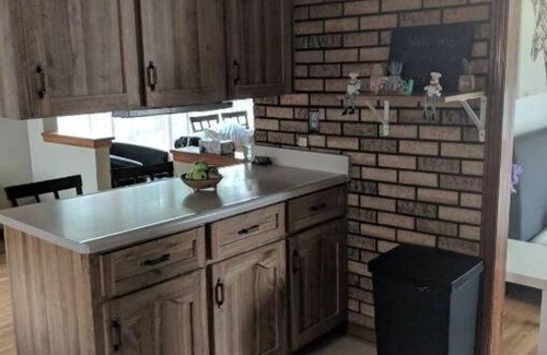 Windsor Apartment | Cozy 3 bedroom home