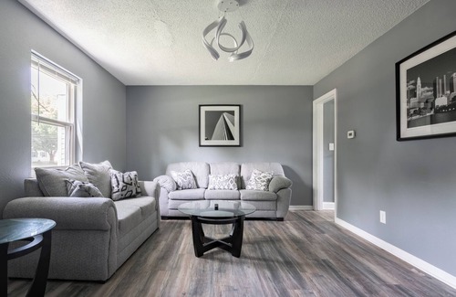Columbus House | Cozy 3 bedroom home. Close to the airport and minutes from downtown