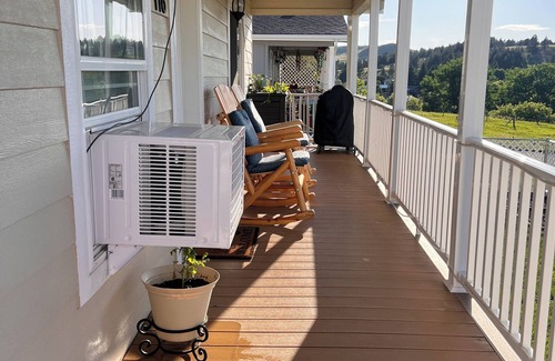 Sundance House | Cozy 3-bedroom home with AC and WiFi in charming Sundance Wyoming.