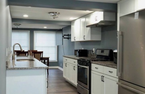 Rockford House | Cozy 3-bedroom house in charming Rockford with WiFi