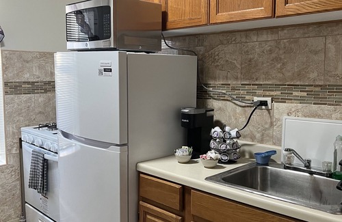 Brooklyn Apartment | Cozy 3 bedroom house