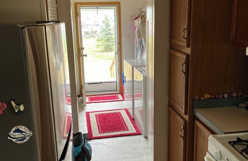 Clayton House | Cozy 3-bedroom mobile home in tranquil Clayton, Free Boat Tour 5 Days+