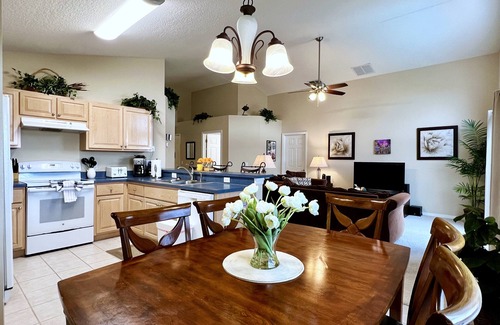 West Haven House | Cozy 3 BR 2 Bath Villa with Splash Pool-335KD