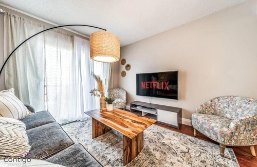 Northwest Edmonton House | Cozy 3BD w/AC, Patio, Theatre Room, 15 min to DT