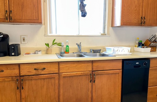 Union City House | Cozy 3BDR Home With King Size Bed - SFO/OAK/SJ