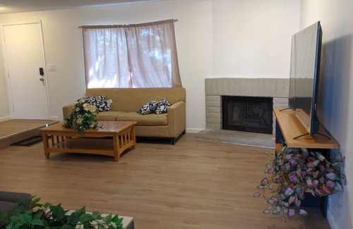 Richmond House | Cozy 3br/2.5ba home near Richmond BART and Kaiser Hospital