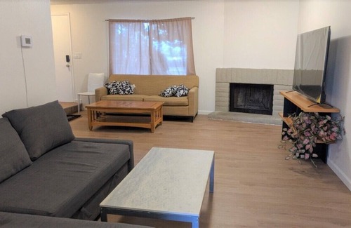 Richmond House | Cozy 3br/2.5ba home near Richmond BART and Kaiser Hospital