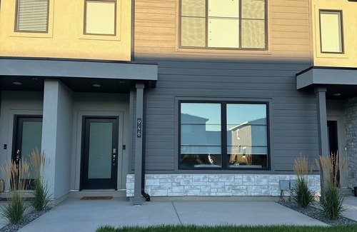 American Fork House | Cozy 3BR/2.5BA Townhome - Prime Location Near Universities & Ski Slopes!