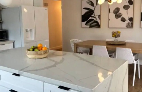 Antioch House | Cozy 3Br 2Ba home with Yoga/Gym room. Best Location!