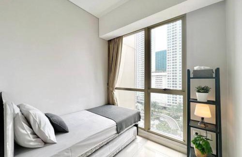 Jakarta Apartment | Cozy 3BR Suite at Taman Anggrek