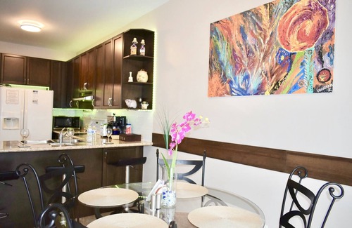 Vaughan House | Cozy 4-Bdr, 3-Bath Retreat w/Patio in Toronto Suburbia – Your Perfect Escape!