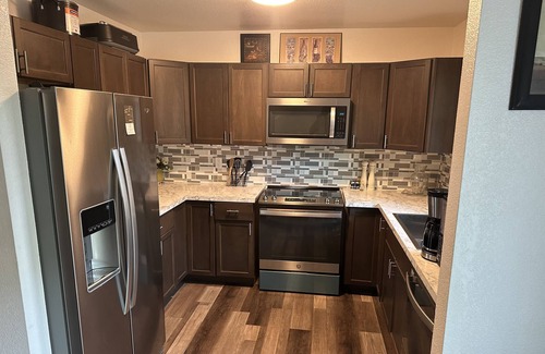 Billings House | Cozy 4 bedroom home- near airport