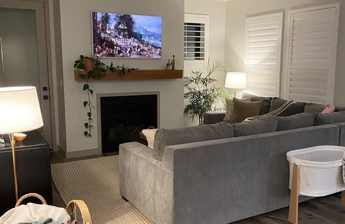 Daybreak House | Cozy 4-bedroom house in pleasant South Jordan with 1hr from ski resorts