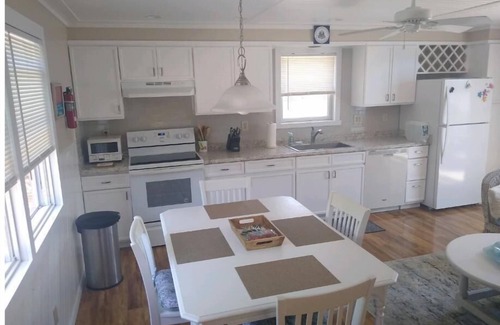 Fire Island House | Cozy 4-bedroom House. Ocean Block