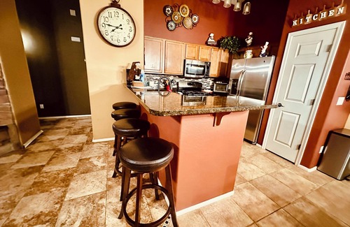 Avondale House | Cozy 4-bedroom house in charming Avondale with WiFi, AC & pool