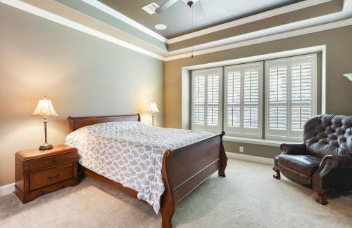Sterling Ridge House | Cozy 4bdrm 3bath Home in The Woodlands