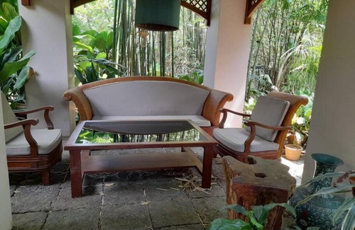 Chang Phueak Villa | Cozy 5bedrooms villa w/ pool in city of Chiangmai