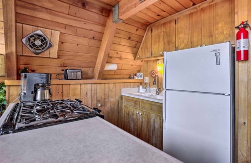 Arrowbear Lake Cabin | Cozy A-Frame w/Hot Tub Near Arrowbear Lake!