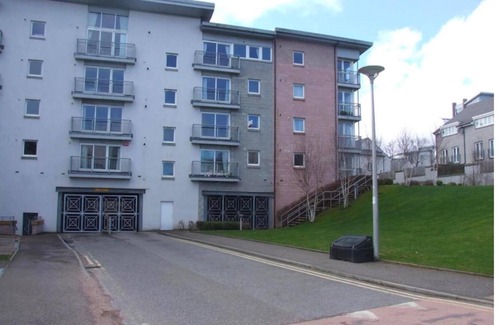 Central Aberdeen Apartment | Cozy Aberdeen Apartment With Stunning Views
