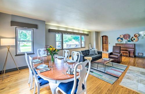 Chesterton House | Cozy Abode about 3 Mi to Indiana Dunes Natl Park