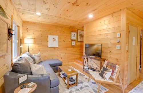 Prospect Harbor House | Cozy Acadia Area Cabin, Walk to Beach and Lighthouse