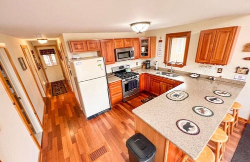 Inlet Cabin | Cozy Adirondack Mountain Cabin- Inlet, NY - Sleeps 9!