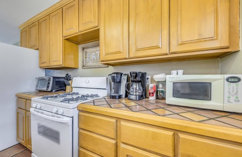 Alto Cabin | Cozy Alto Cabin w/Grill & Mtn Views: 2 Mi to Lake