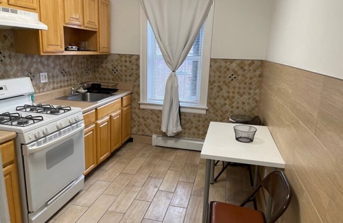 Queens Apartment | Cozy and bright one bedroom apartment in great area. walk to NYC Subway and bus.