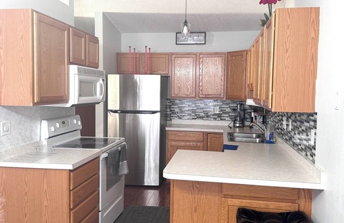 Fargo House | Cozy and Charming Amber Valley Haven in Fargo