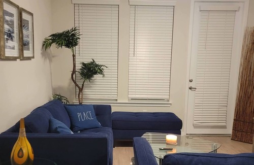 Longwood Apartment | Cozy and Convenient sleeps 4