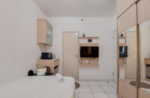 Tangerang Apartment | Cozy and Minimalist Studio (No Kitchen) at Aeropolis Apartment By Travelio