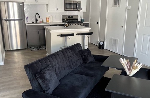 Atlanta Apartment | Cozy and modern unit near Buckhead