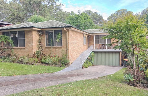 Beecroft Apartment | Cozy and Peaceful Apartment with Beautiful and Tranquil Garden