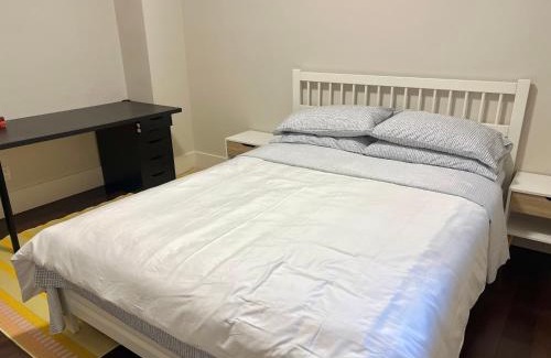 Richmond House | Cozy and Private Suite in Richmond