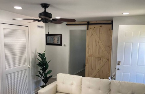 South Beloit Apartment | Cozy and Quiet Oasis, South Beloit. Very Clean, 1 bedroom apartment