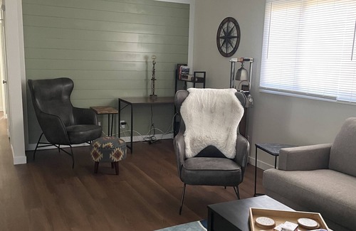 Sheridan House | Cozy and quiet
