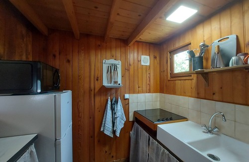 Chateaudun Cottage | Cozy and romantic chalet with terrace in Eure-et-Loir