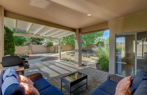 Granville House | Cozy and Serene Family Private House - Pet Friendly