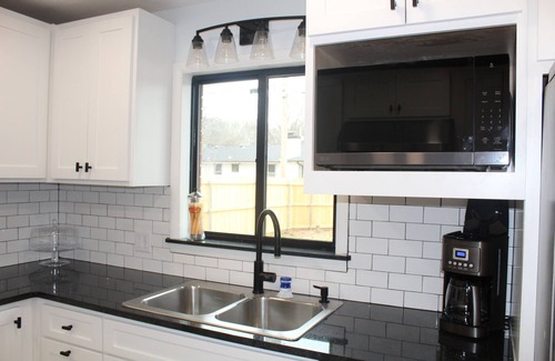 Stillwater House | Cozy and spacious 4-bedroom house in the heart of campus. Walk to Boone Pickens!