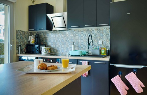 Montevrain Condo | Cozy and sweet garden apartment - Disneyland Paris